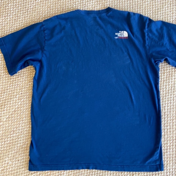 Men’s The North Face SKI Tee Shirt Large - Picture 6 of 6